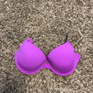 T-shirt bra